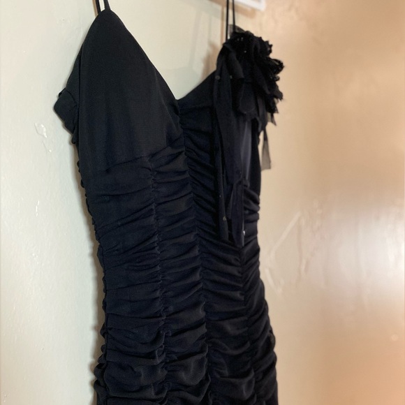 Cache| Size 4| Beautiful black dress| Great Condition - Picture 4 of 10